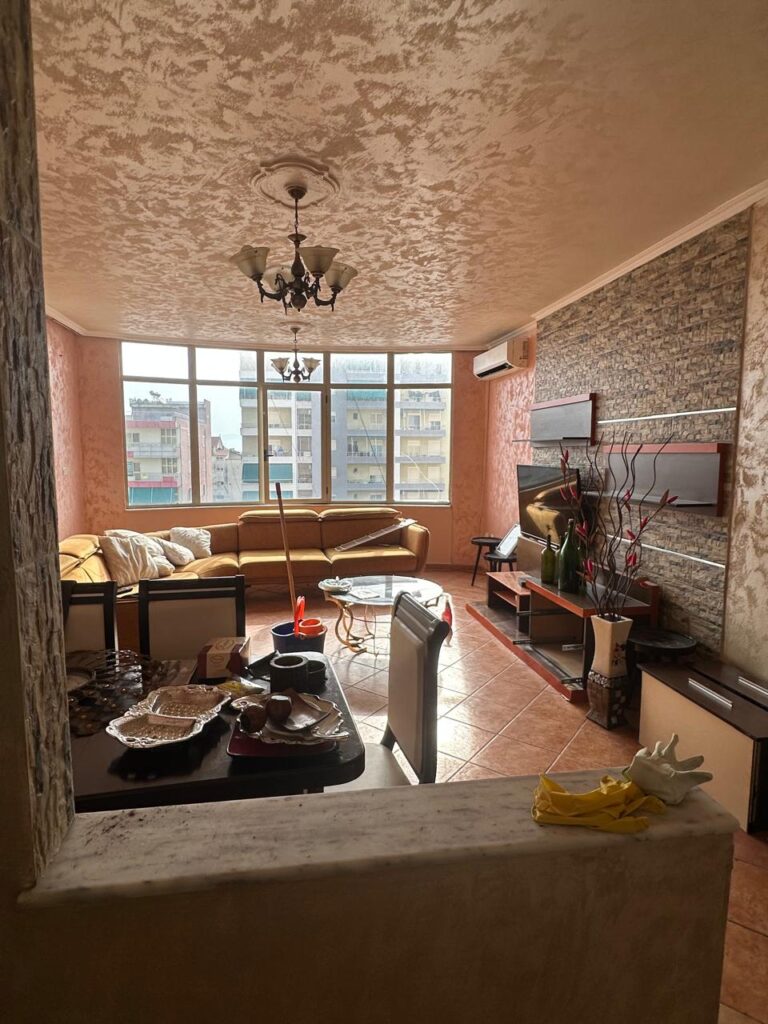 Para Pastrimit. – Pastrim apartamenti Fier., Fier