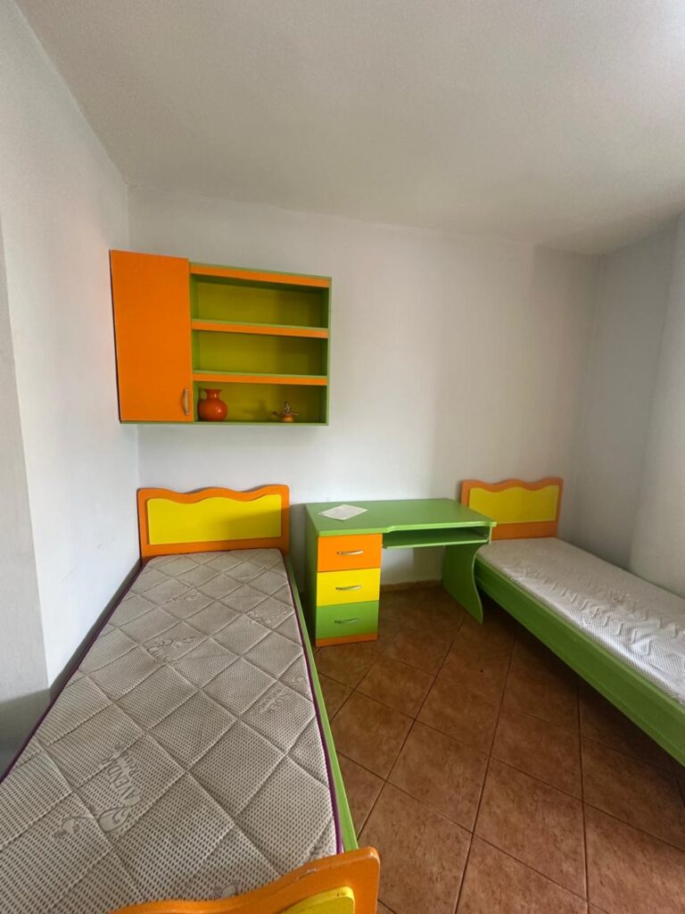 Pas pastrimit - Pastrim apartamenti Fier., Fier
