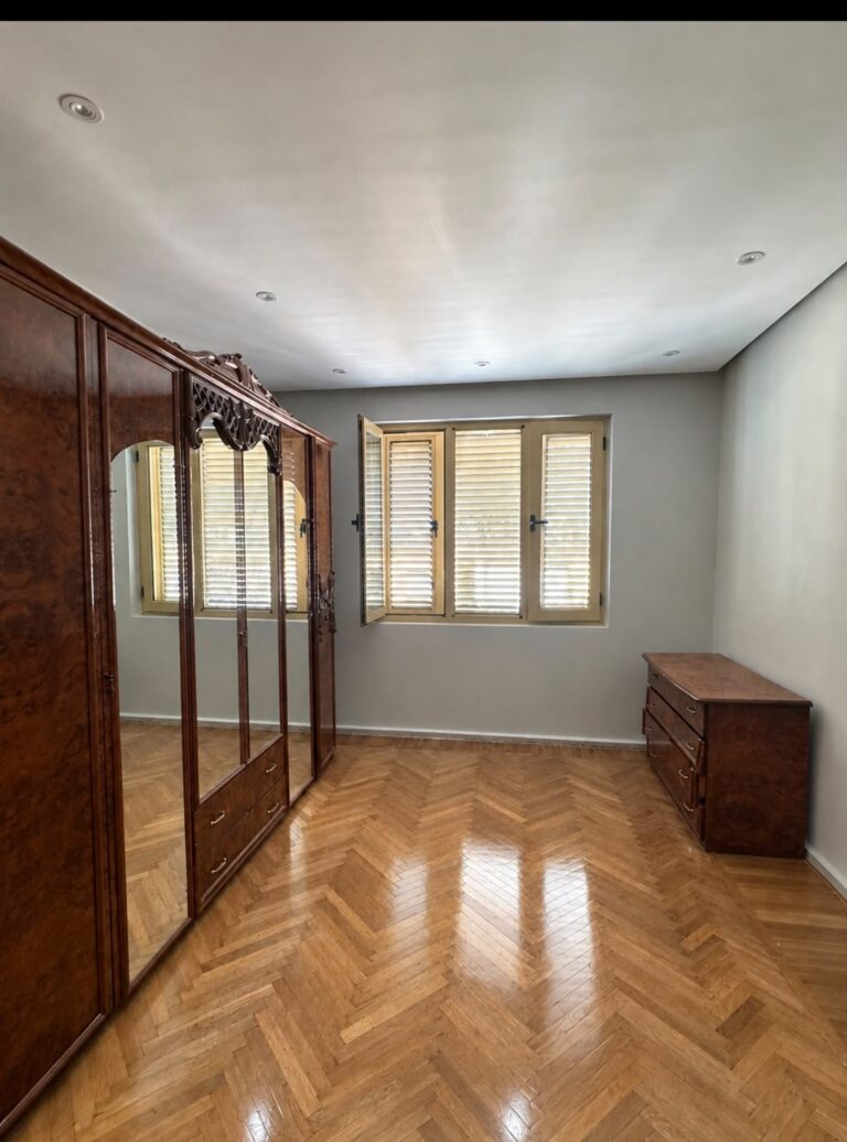 Dhoma pas pastrimit – Pastrim pas ndërtimit – apartament, Fier